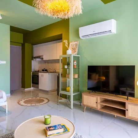 Sunstone - Cozy W Terrace In Apartment Larnaka